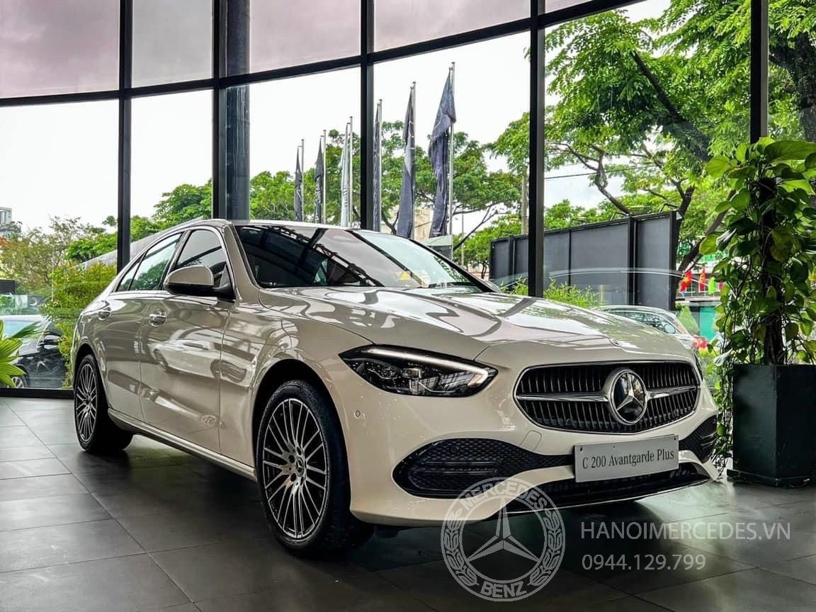 Hình ảnh ngoại thất Mercedes C200 Avantgarde Plus