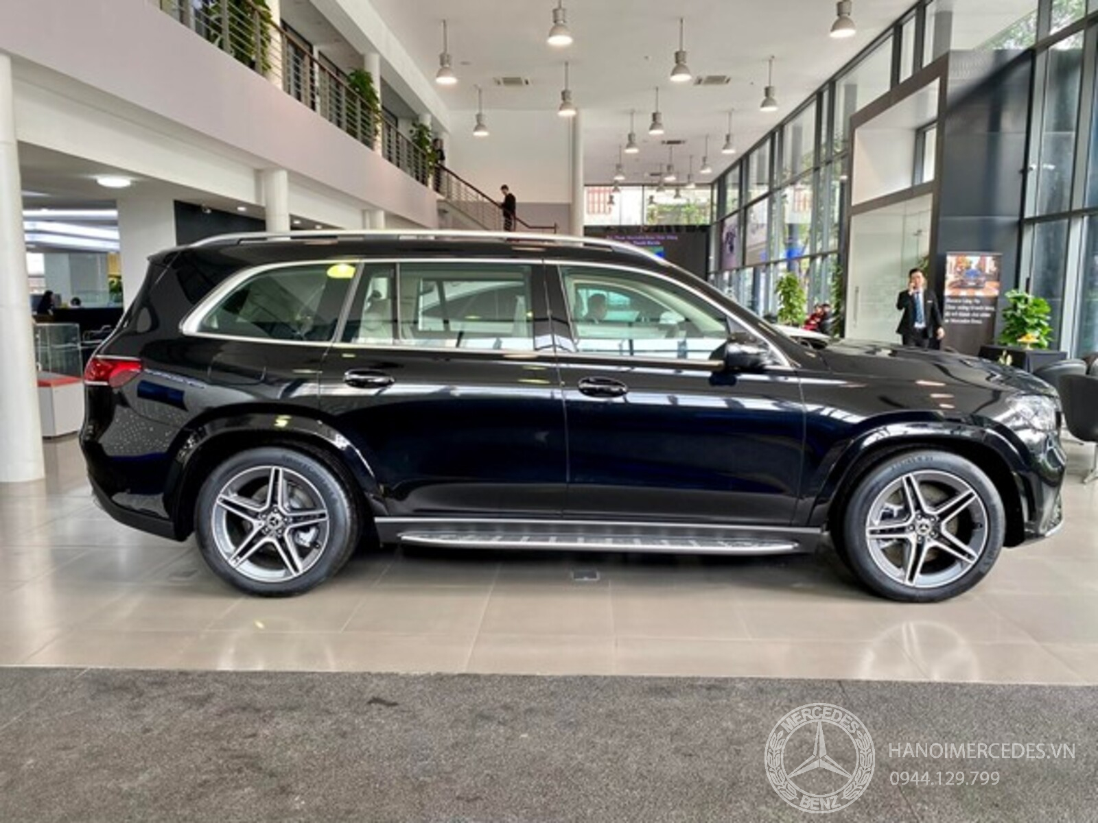 Thân xe của GLS 450 4Matic 2023